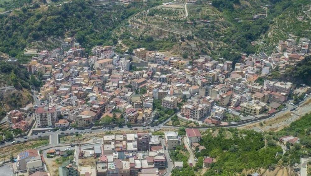 La Camera Nel Villaggio Мессина Экстерьер фото